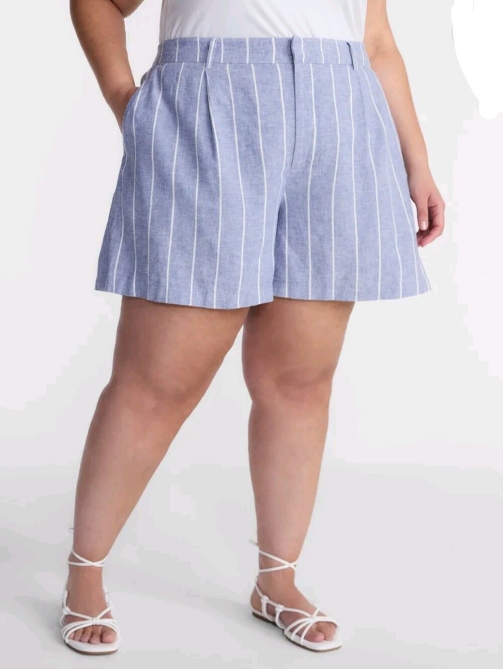 Terra & Sky Women's Plus Size 4X (28W-30W) Linen Blend Shorts NWT Blue Moon